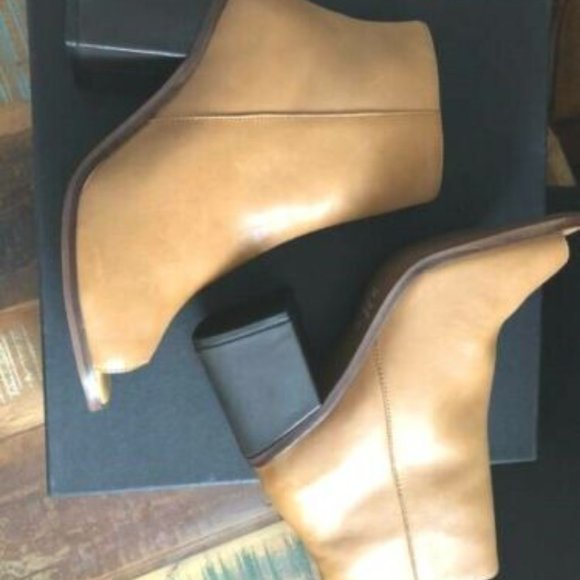 Elk Peep Toe Leather Boots. BNIB. RRP$220 - Picture 4 of 5